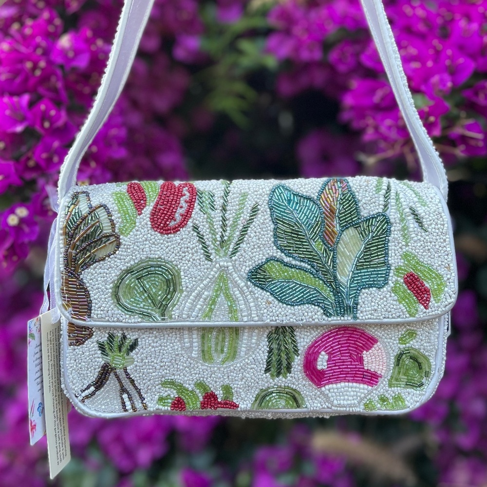 VIRAL Veggie Beaded Bag
